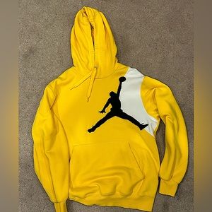 Authentic Nike Jordan pull over hoodie